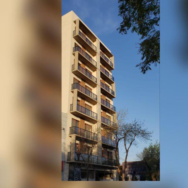 Apartment Sg *